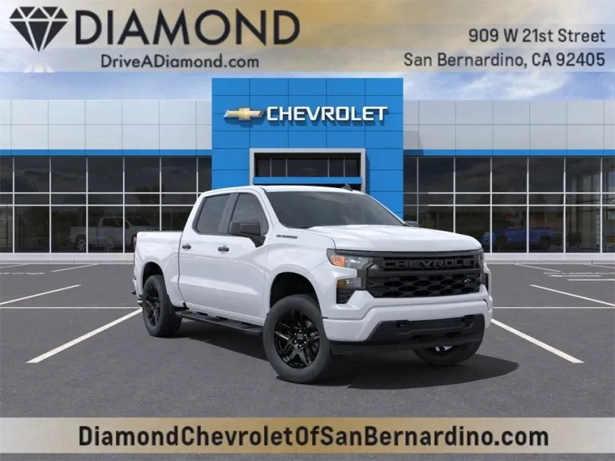 2025 Chevrolet Silverado 1500 Custom photo 1