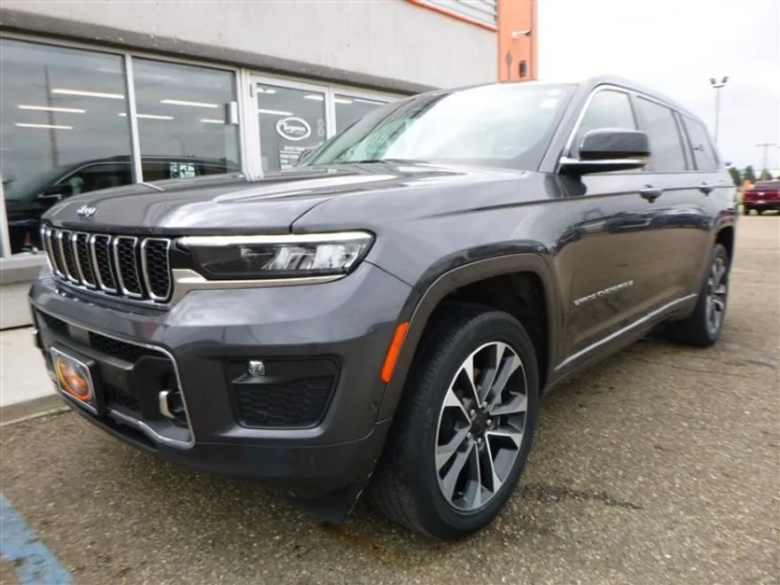 2021 Jeep Grand Cherokee Overland photo 1