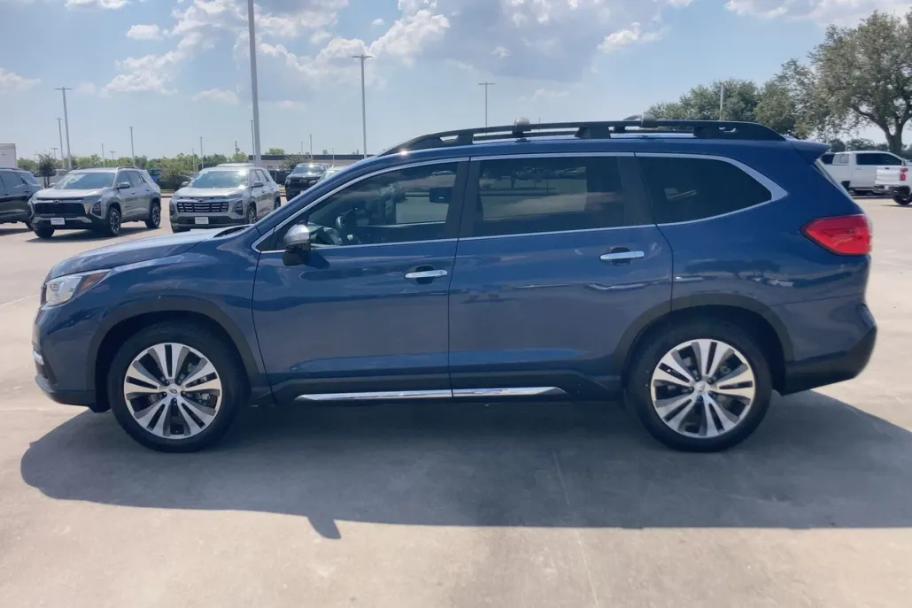2019 Subaru Ascent Touring photo 1