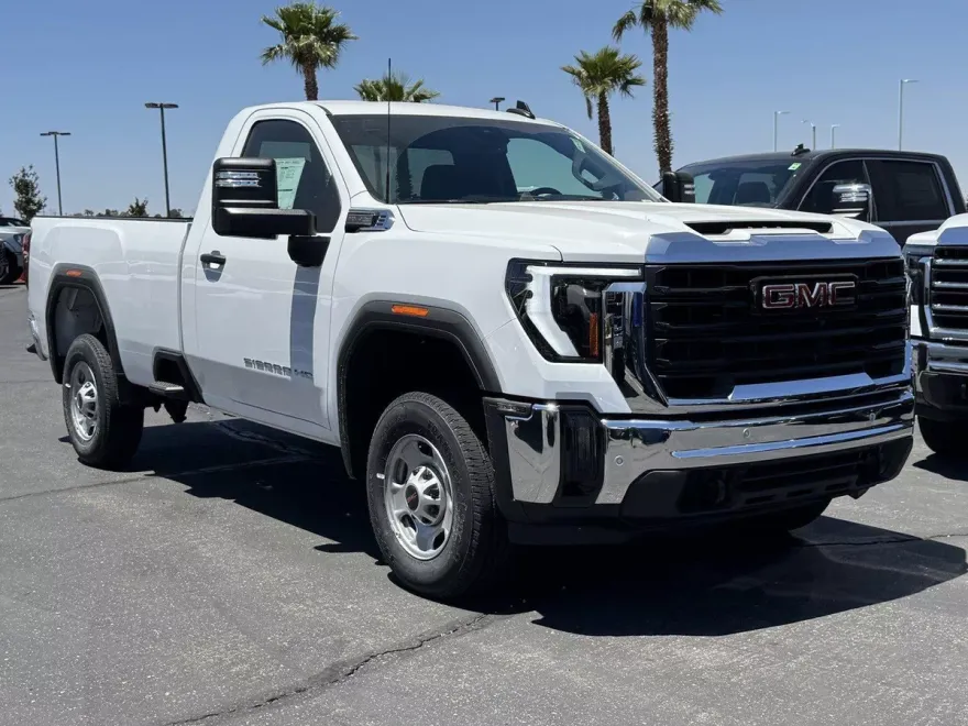 2025 Gmc Sierra 2500 HD Pro photo 1