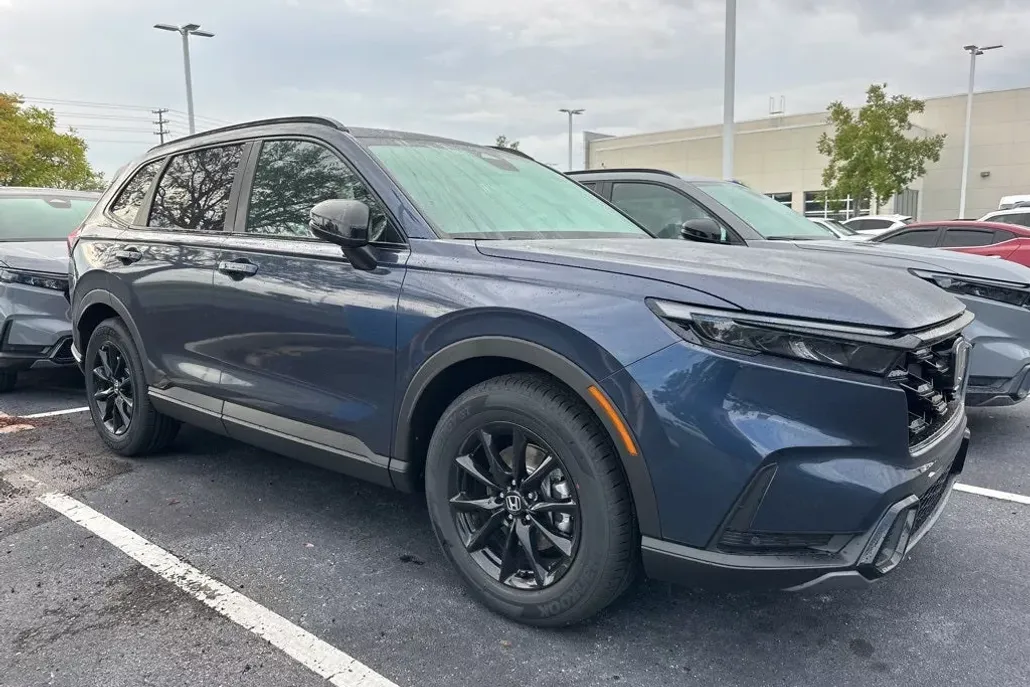 2026 Honda CR-V Hybrid Sport-L photo 1
