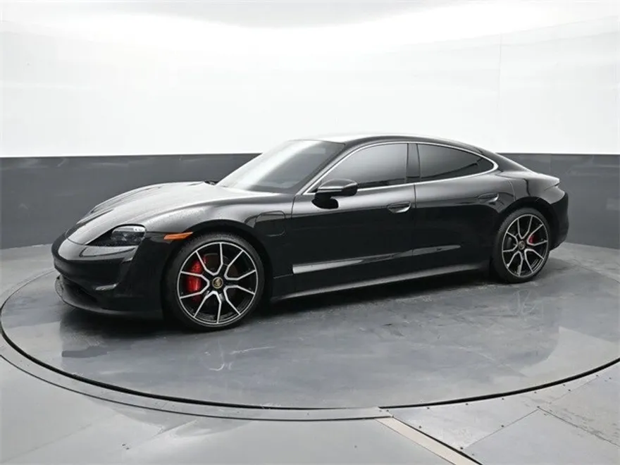 2024 Porsche Taycan 4S photo 1