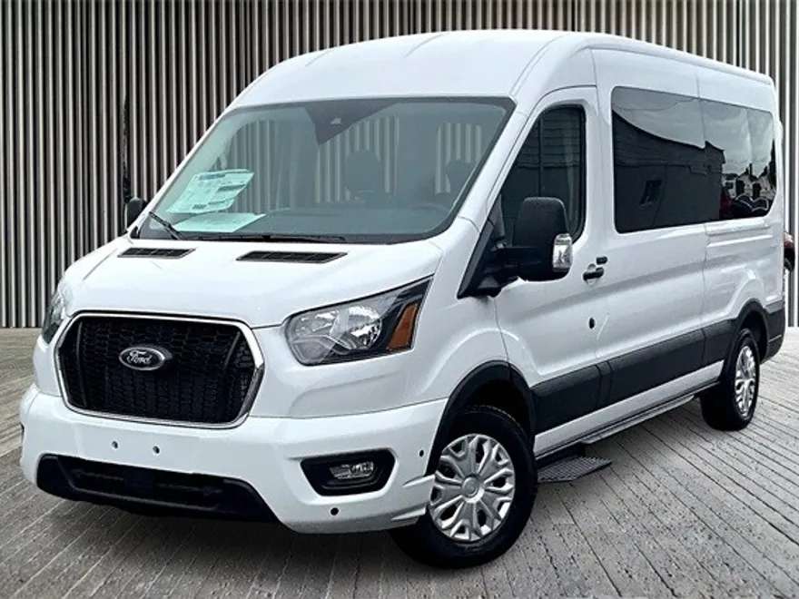 2025 Ford Transit photo 1
