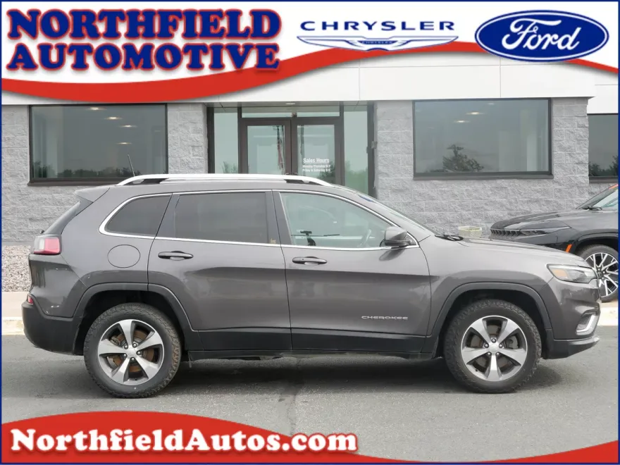 2019 Jeep Cherokee Limited photo 1