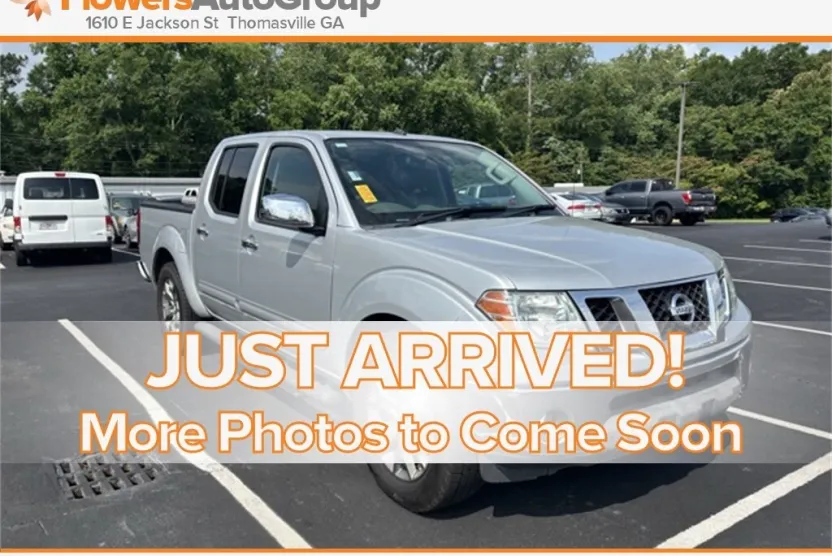 2019 Nissan Frontier SL photo 1