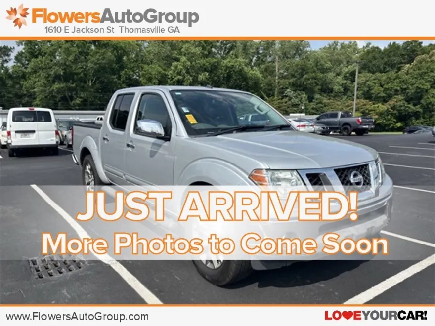 2019 Nissan Frontier SL photo 1