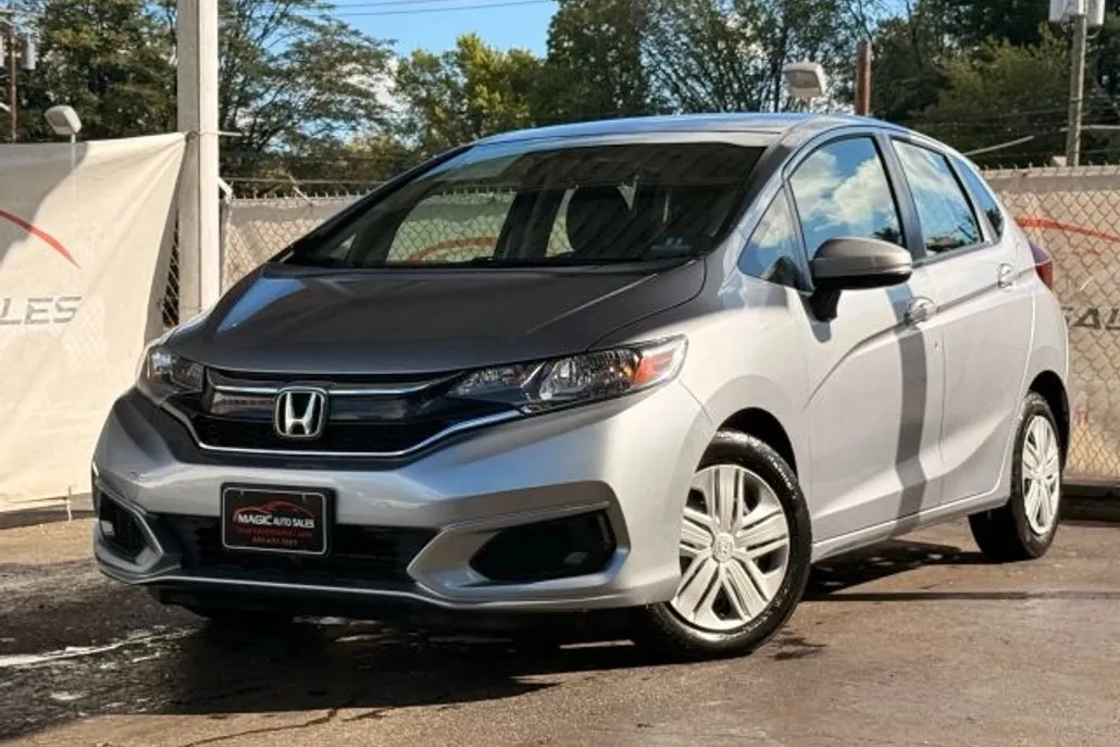 2019 Honda Fit LX photo 1