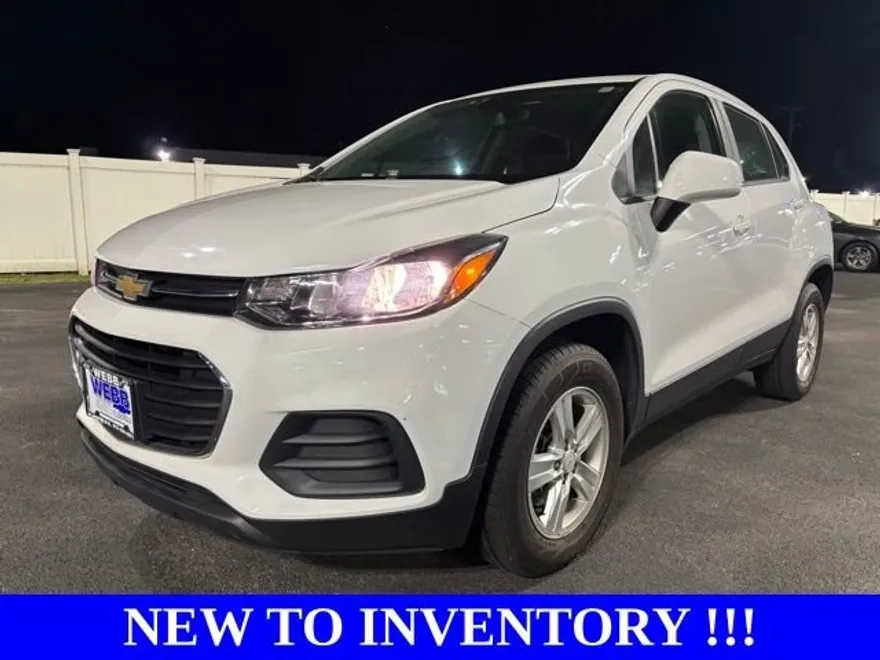 2018 Chevrolet Trax LS photo 1