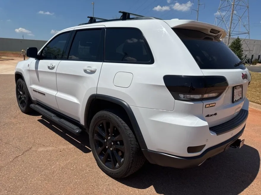 2019 Jeep Grand Cherokee Trailhawk photo 1