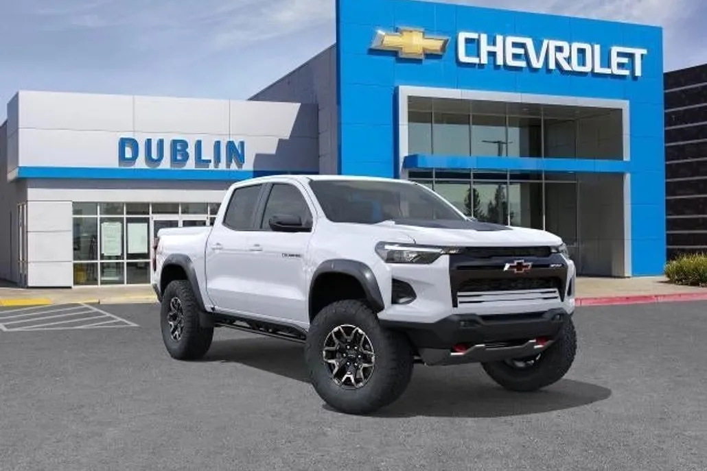2026 Chevrolet Colorado ZR2 photo 1