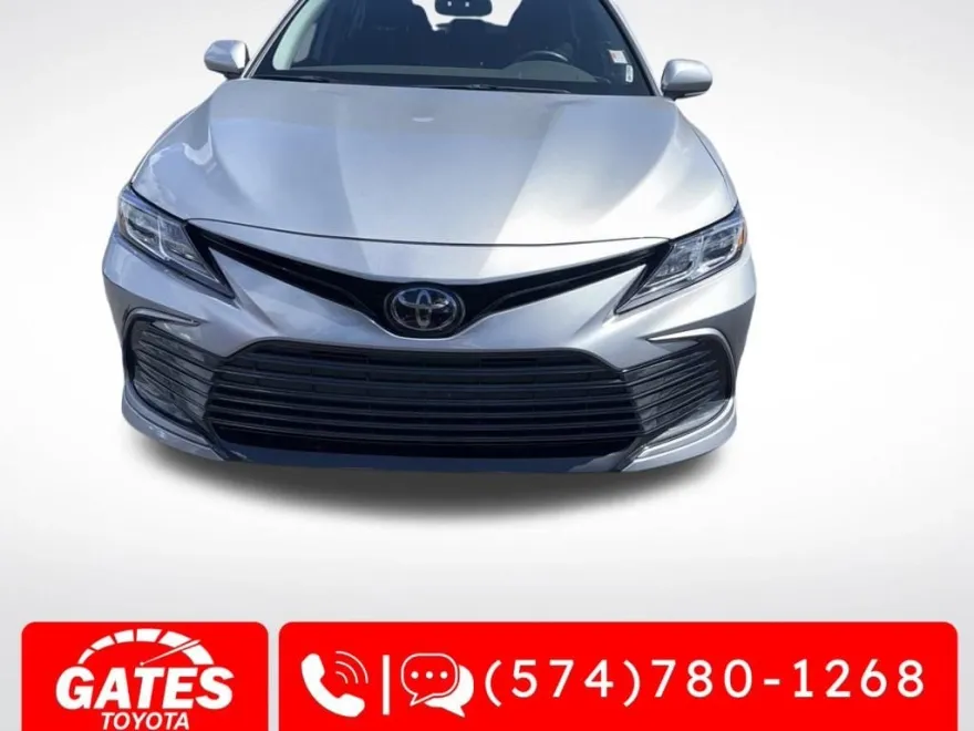 2024 Toyota Camry LE photo 1