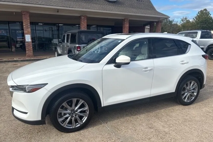2021 Mazda CX-5 Grand Touring Reserve photo 1