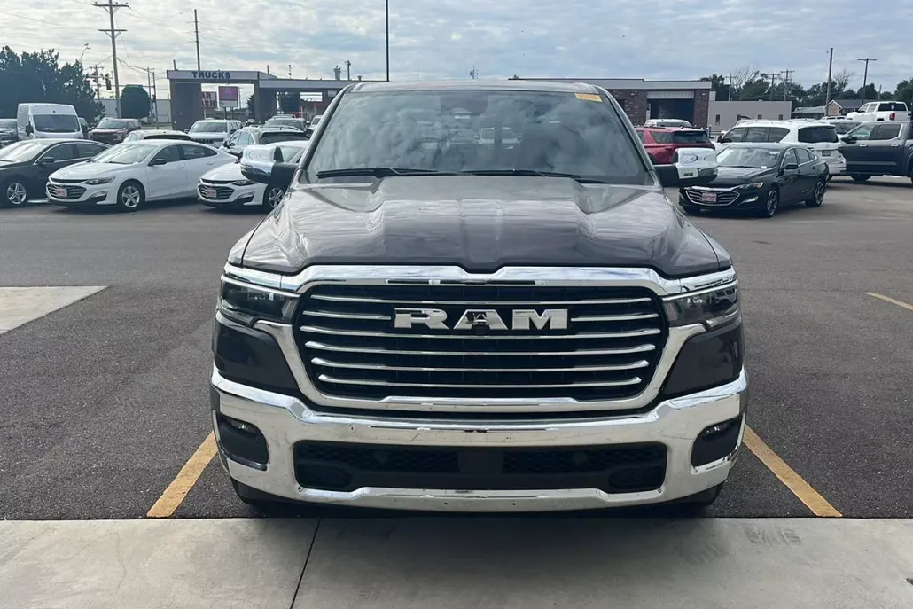 2025 Ram 1500 Laramie photo 1