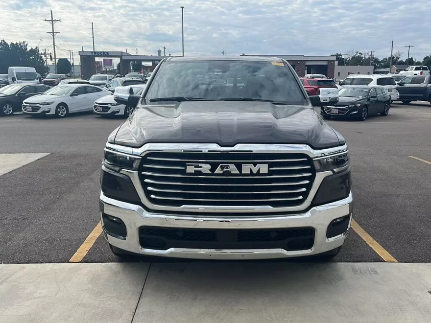 2025 Ram 1500 Laramie photo 1