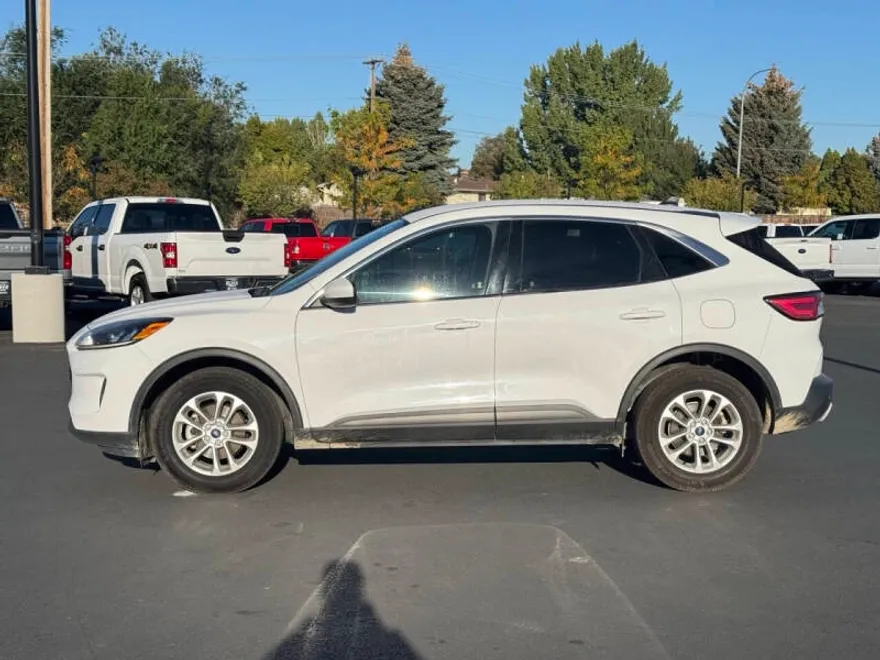 2020 Ford Escape SE photo 1