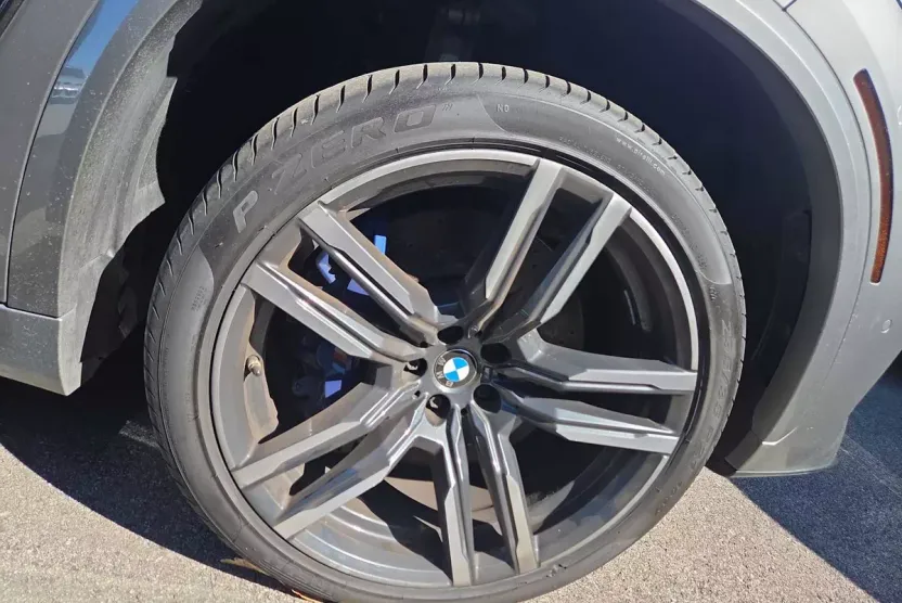 2021 Bmw X5 M photo 1