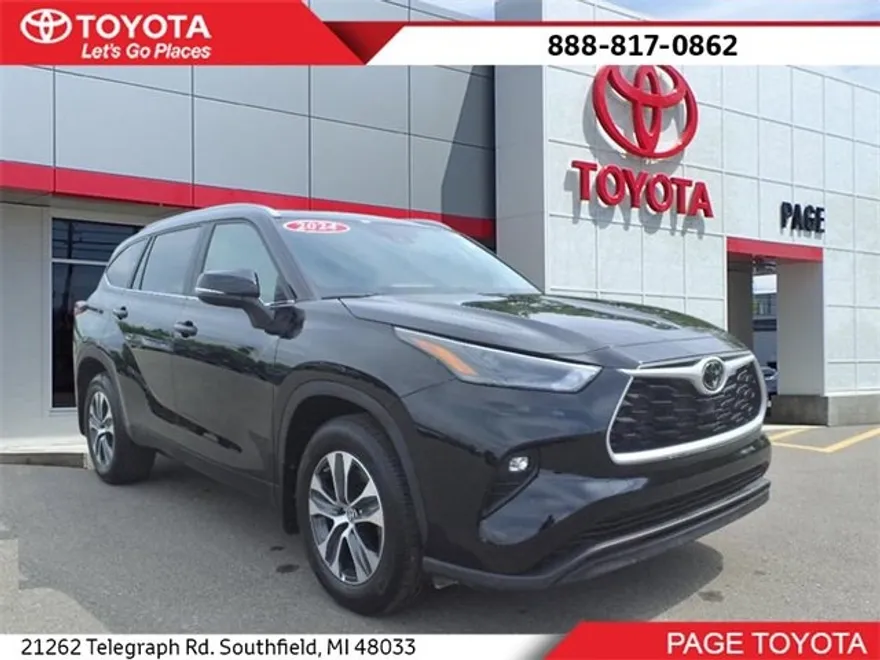 2024 Toyota Highlander XLE photo 1