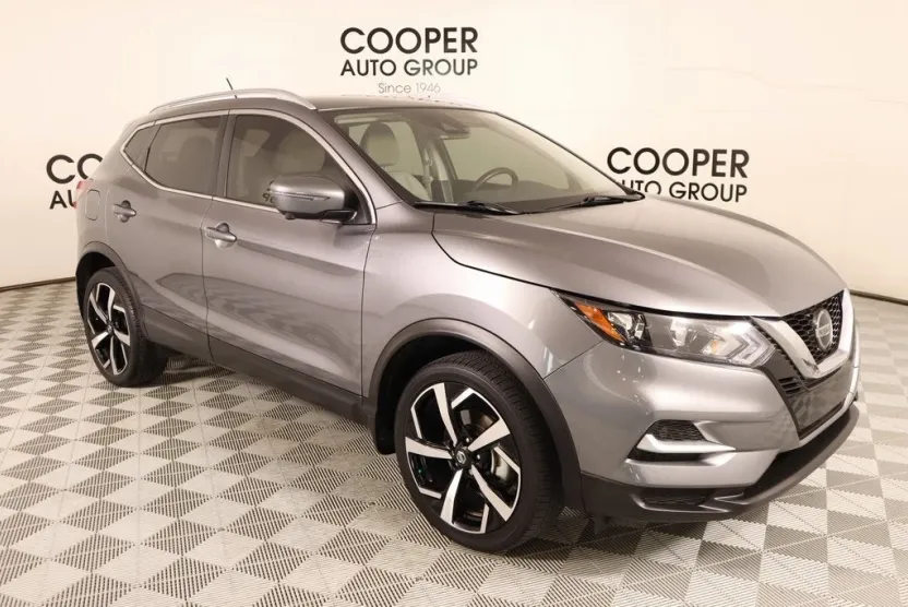 2022 Nissan Rogue Sport SL photo 1