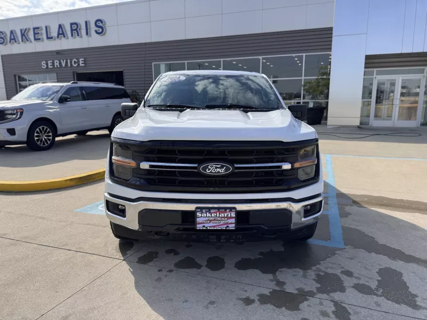 2024 Ford F-150 XLT photo 1