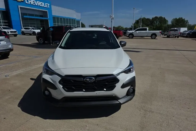 2024 Subaru Crosstrek Premium photo 1