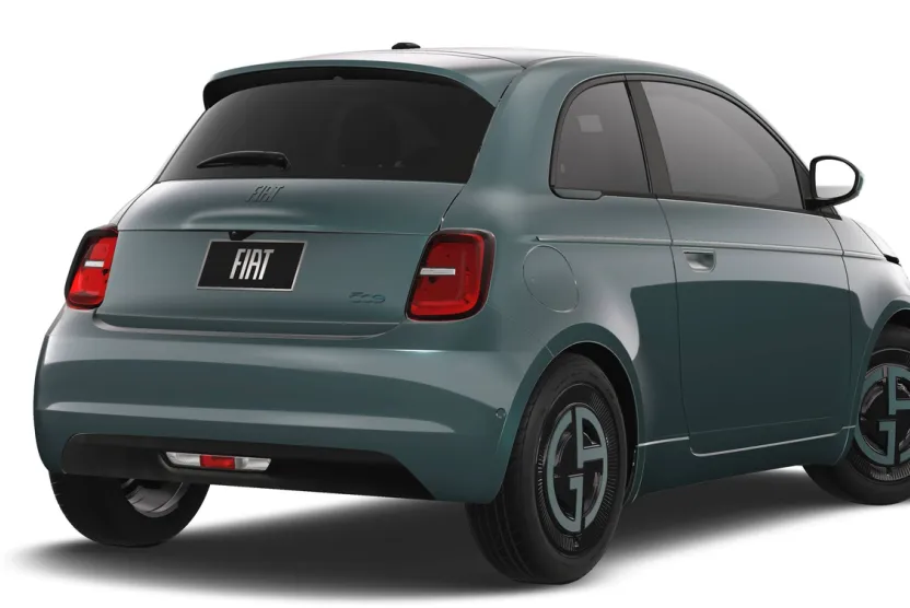 2025 Fiat 500e La Prima photo 1
