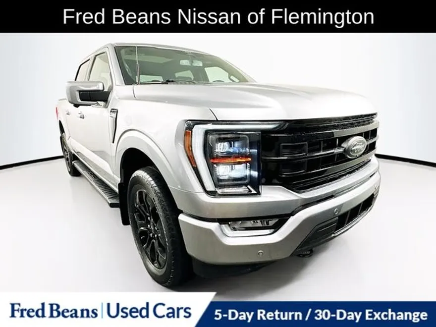 2022 Ford F-150 Lariat photo 1