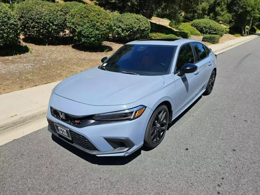 2022 Honda Civic Si photo 1