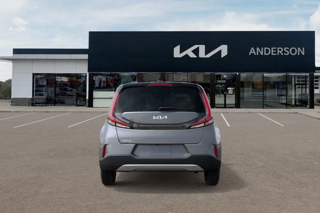 2025 Kia Soul S photo 1