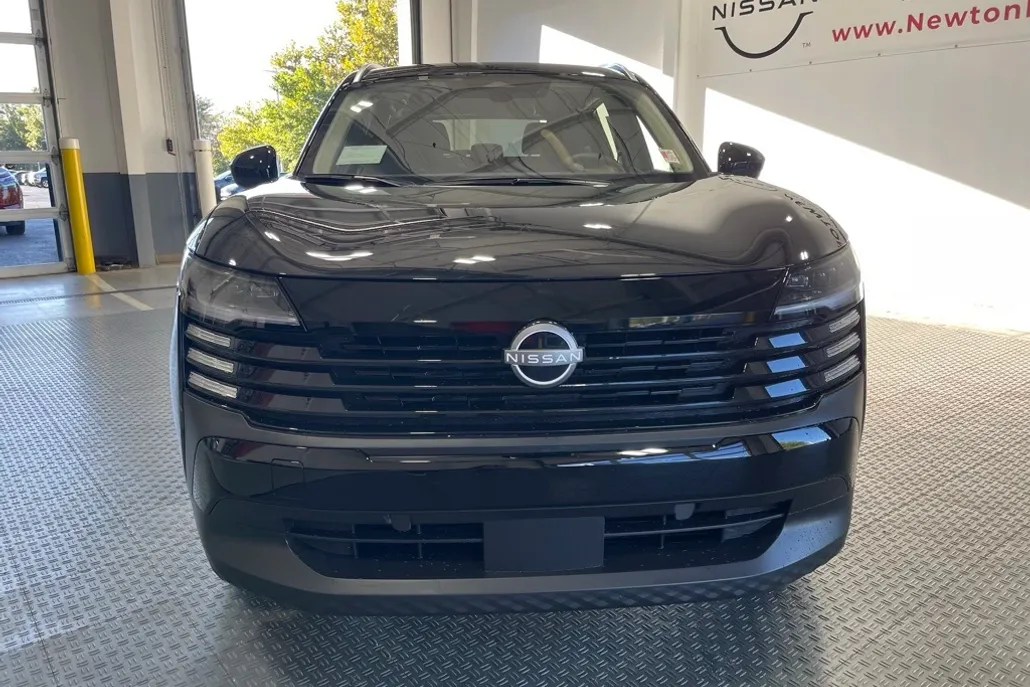 2026 Nissan Kicks SV photo 1