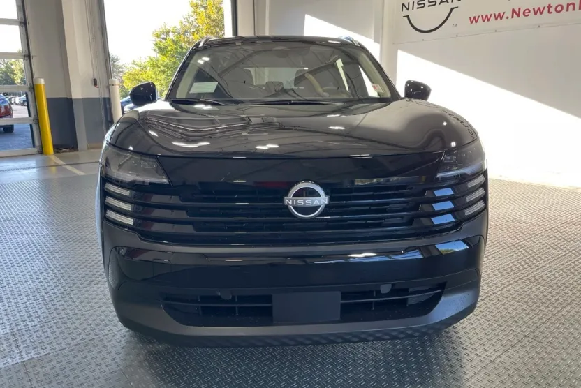 2026 Nissan Kicks SV photo 1