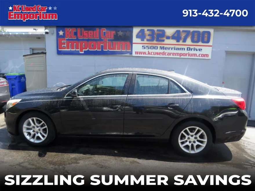 2014 Chevrolet Malibu 1LT photo 1