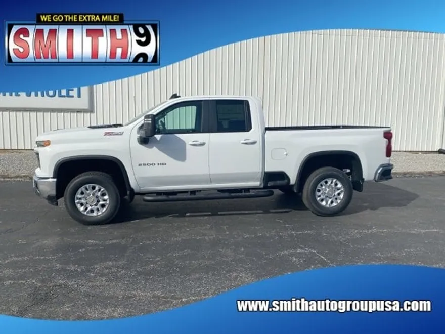 2025 Chevrolet Silverado 2500HD LT photo 1