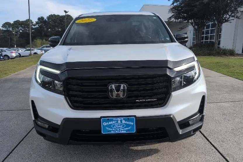 2022 Honda Ridgeline Black Edition photo 1