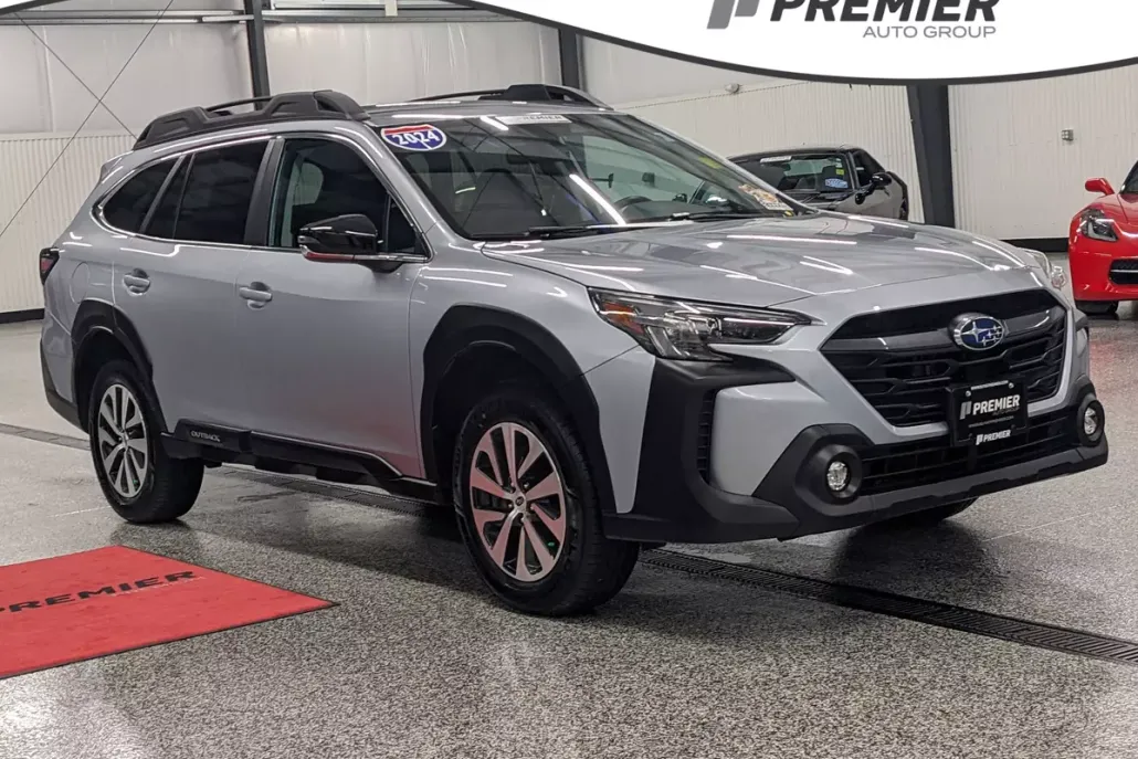 2024 Subaru Outback Premium photo 1