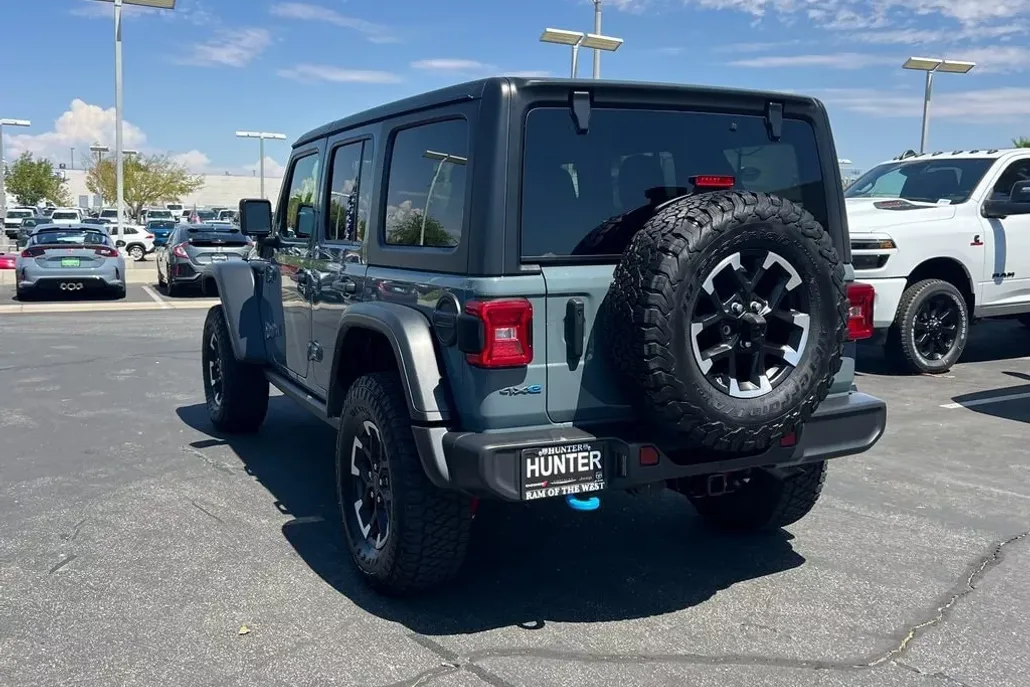 2024 Jeep Wrangler 4xe Rubicon photo 1