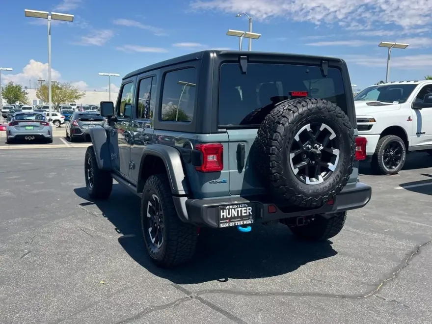2024 Jeep Wrangler 4xe Rubicon photo 1