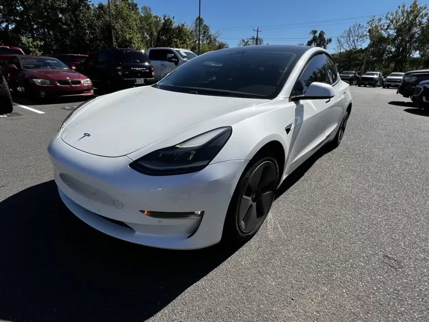 2021 Tesla Model 3 Long Range photo 1