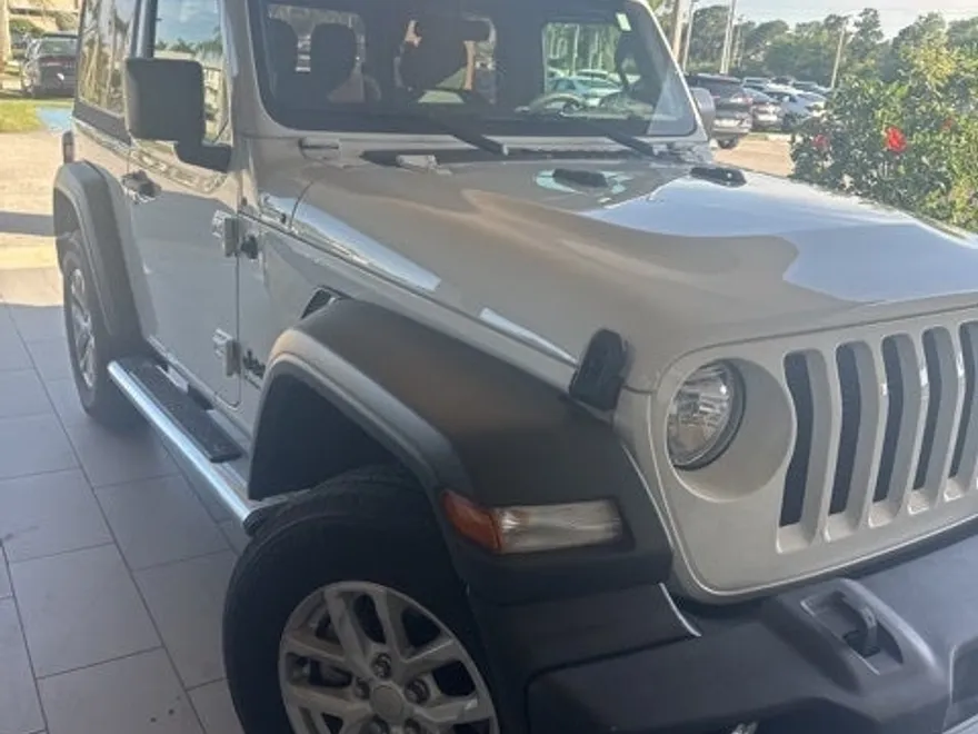 2023 Jeep Wrangler Sport S photo 1