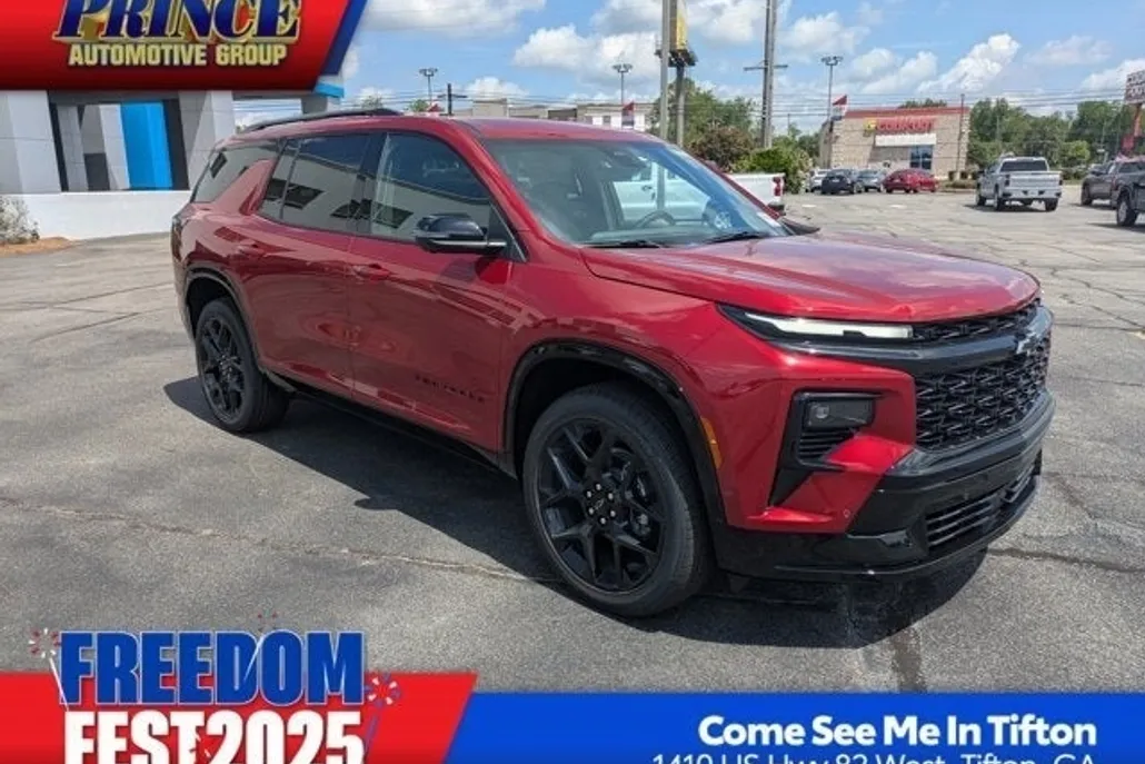 2025 Chevrolet Traverse RS photo 1