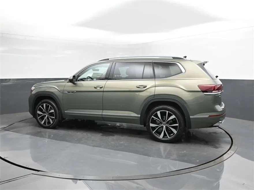 2025 Volkswagen Atlas SEL Premium R-Line photo 1