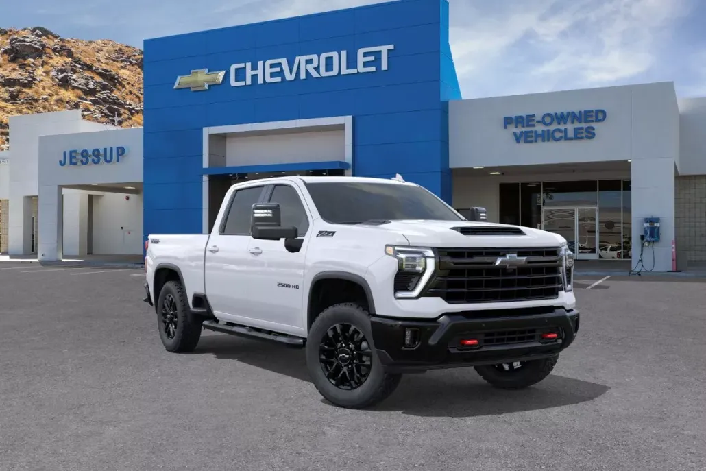 2026 Chevrolet Silverado 2500HD LTZ photo 1