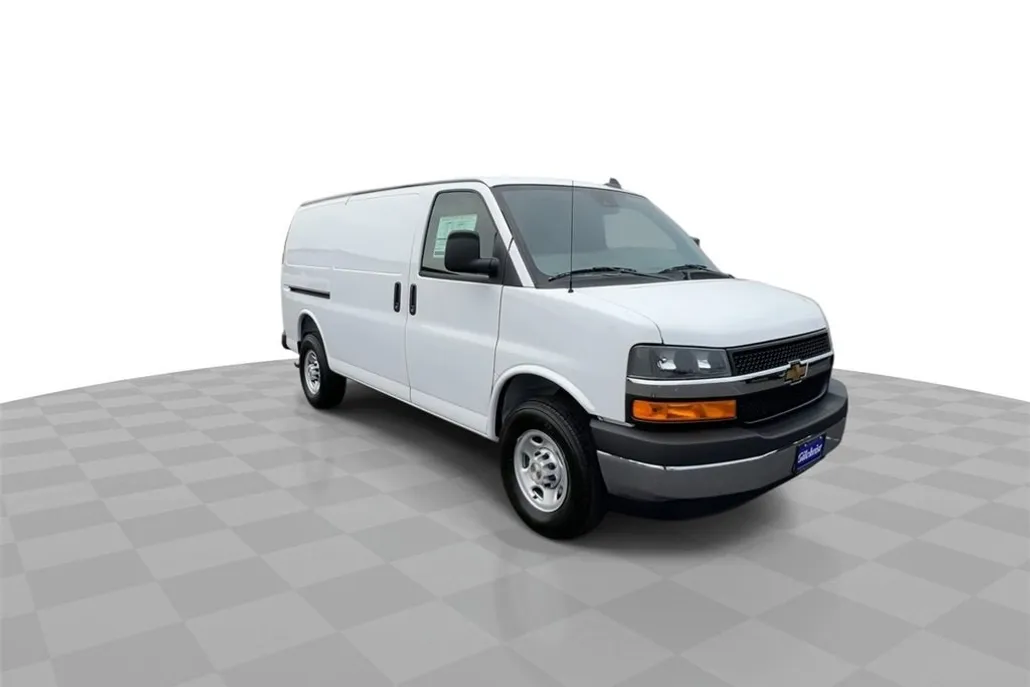 2025 Chevrolet Express Cargo 2500 photo 1