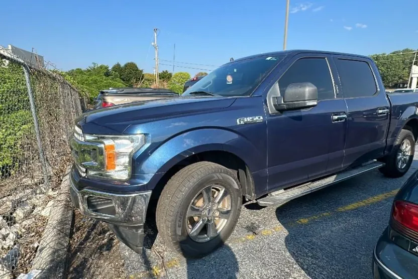 2020 Ford F-150 XLT photo 1