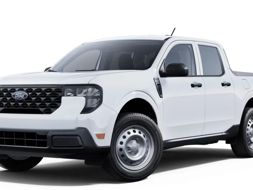 2025 Ford Maverick XL photo 1