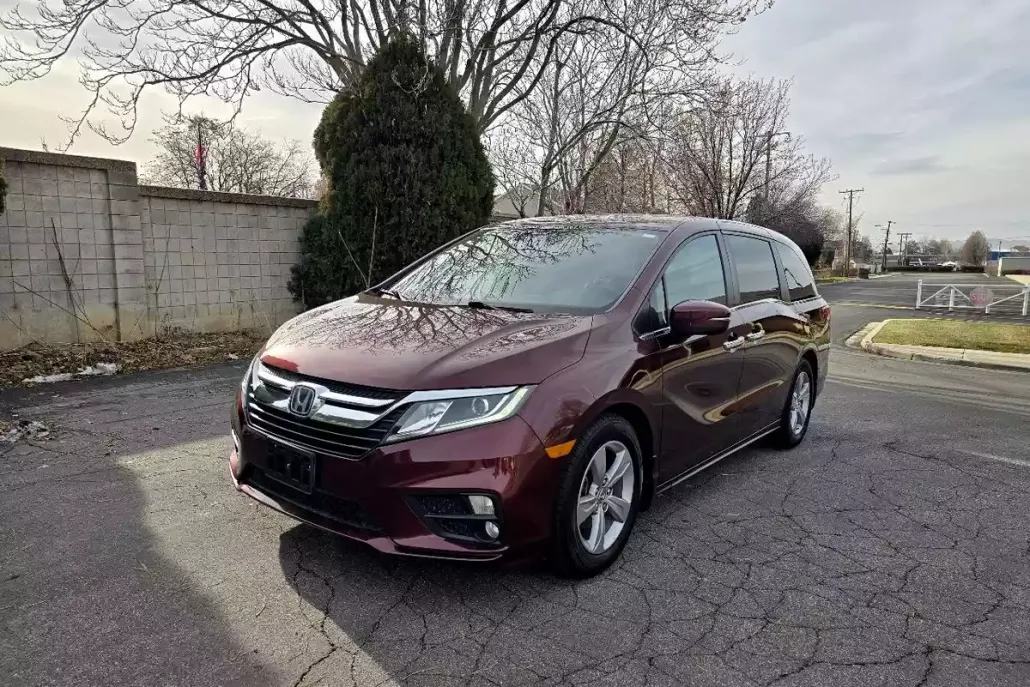 2020 Honda Odyssey EX photo 1