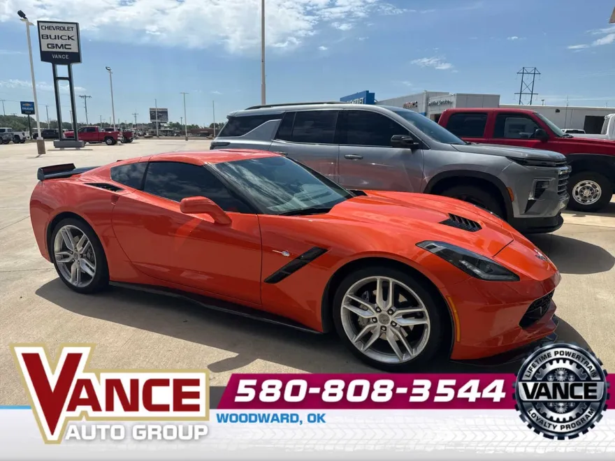 2019 Chevrolet Corvette Stingray 1LT photo 1