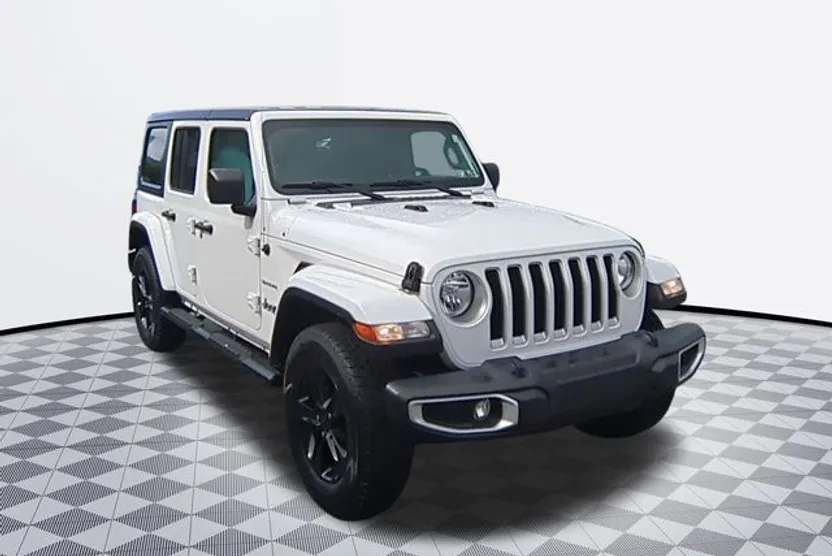 2021 Jeep Wrangler Unlimited Sahara photo 1