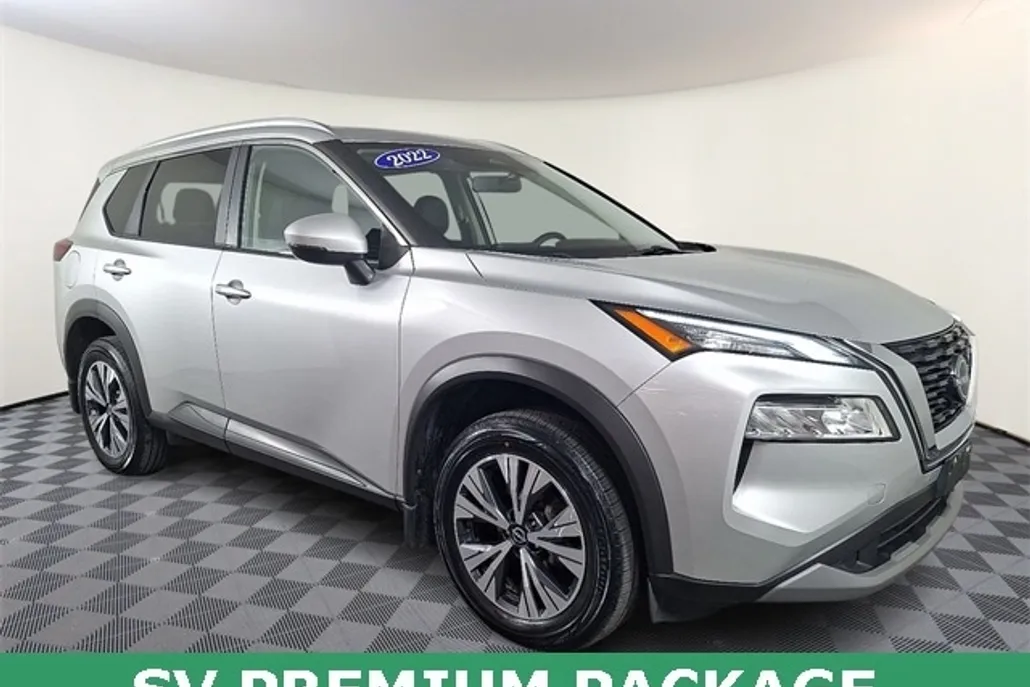 2022 Nissan Rogue SV photo 1