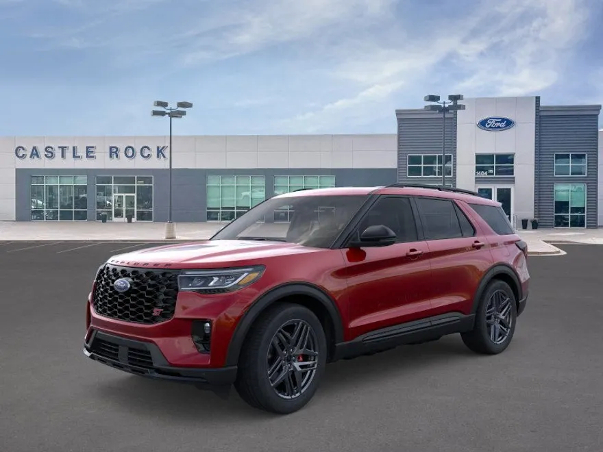 2025 Ford Explorer ST photo 1