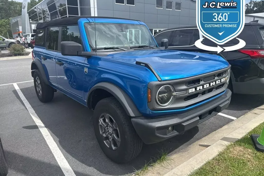 2023 Ford Bronco Big Bend photo 1